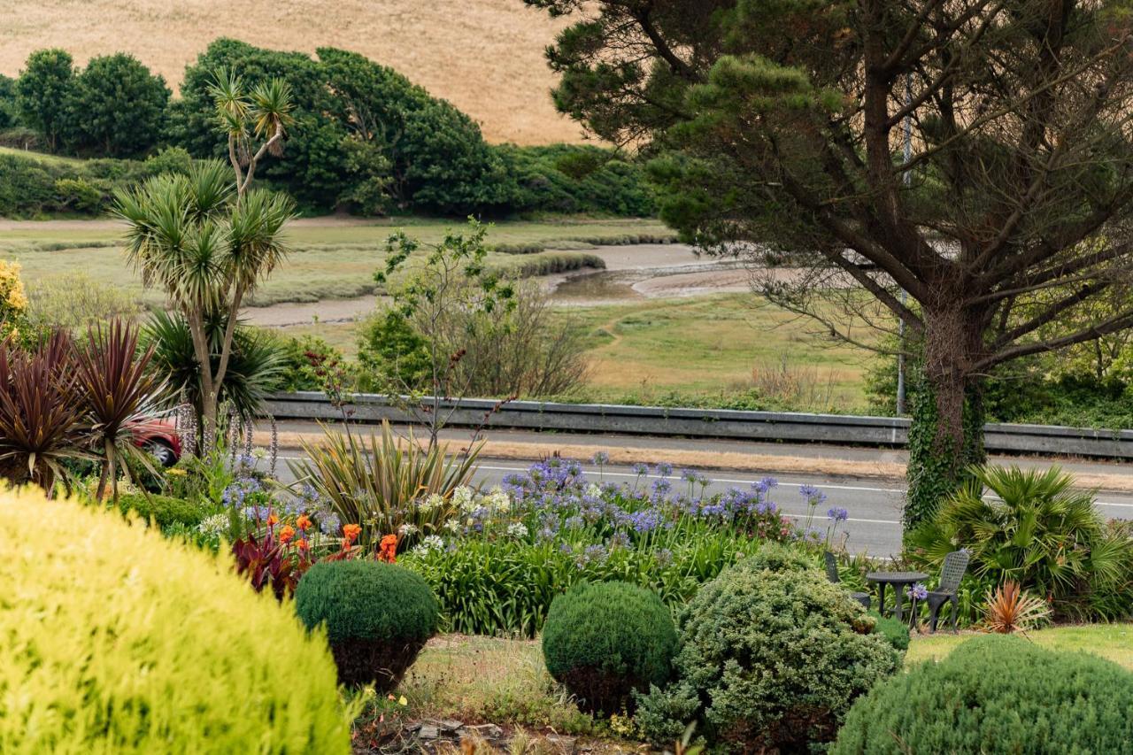 Chatsworth Riverscape: Gannel View Apartment Near Newquay Beaches Exterior photo